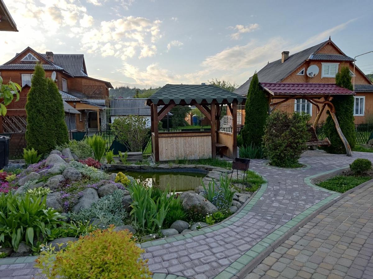 Апартаменти "У Кузьмича" 1 Mîkulîciîn Exterior foto