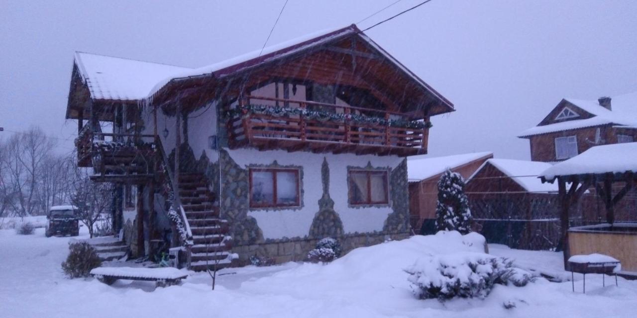 Апартаменти "У Кузьмича" 1 Mîkulîciîn Exterior foto